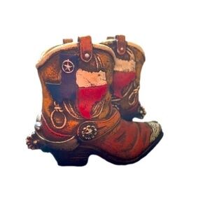 Texas Themed Salt & Pepper Ceramic Caddy